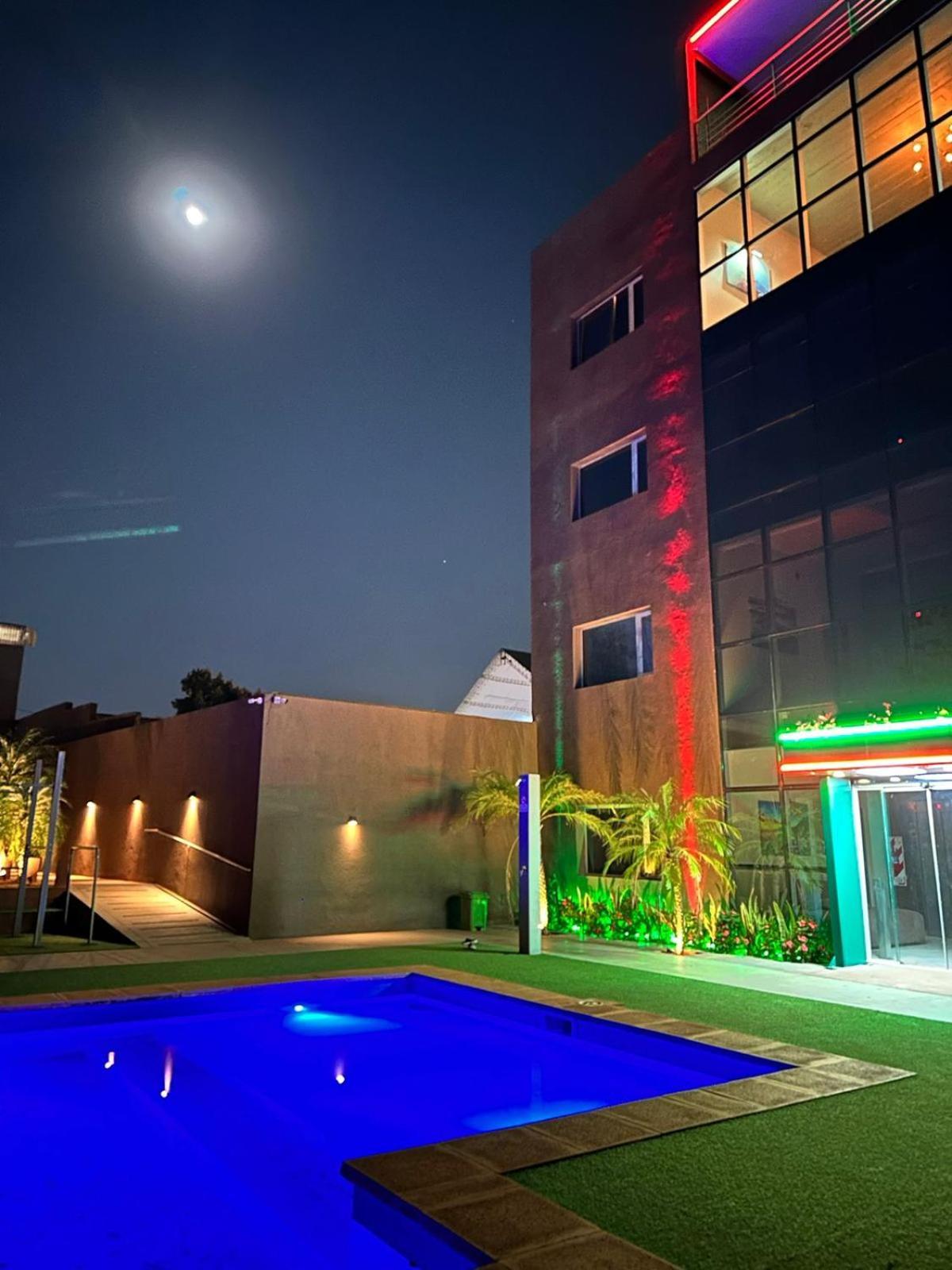 Hotel Boutique Genova Puerto Iguazú Exteriör bild