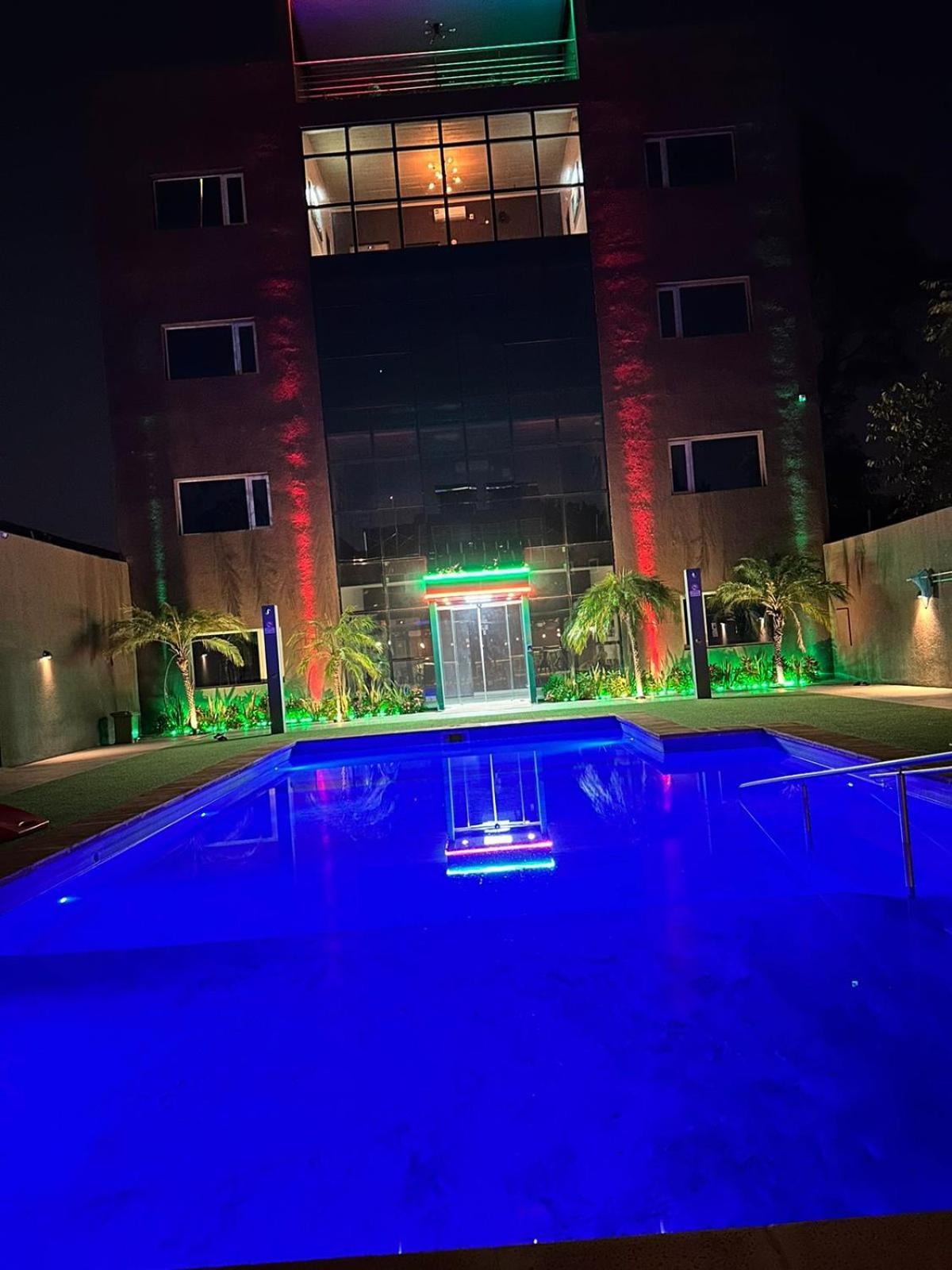 Hotel Boutique Genova Puerto Iguazú Exteriör bild
